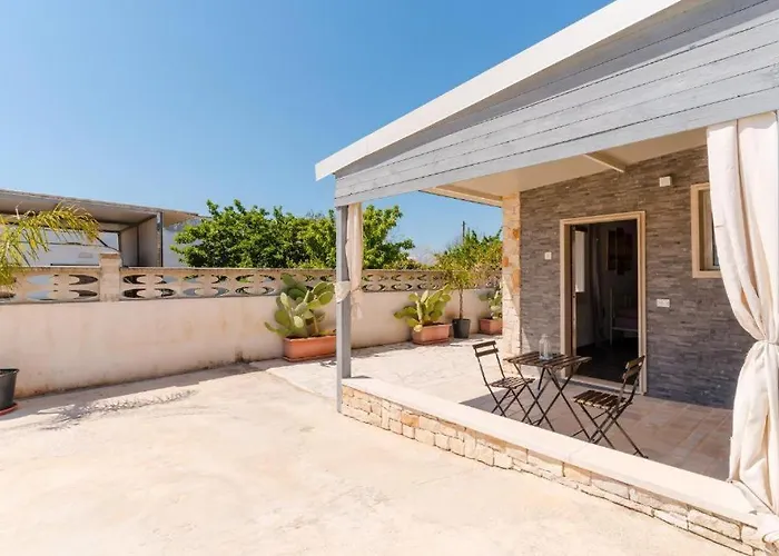 Villa Dilauro Con Piscina